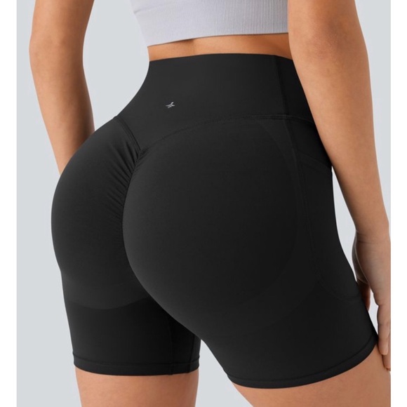NWT Halara UltraSculpt High Waisted Scrunch Butt Lifting Tummy Control shorts - Picture 2 of 5